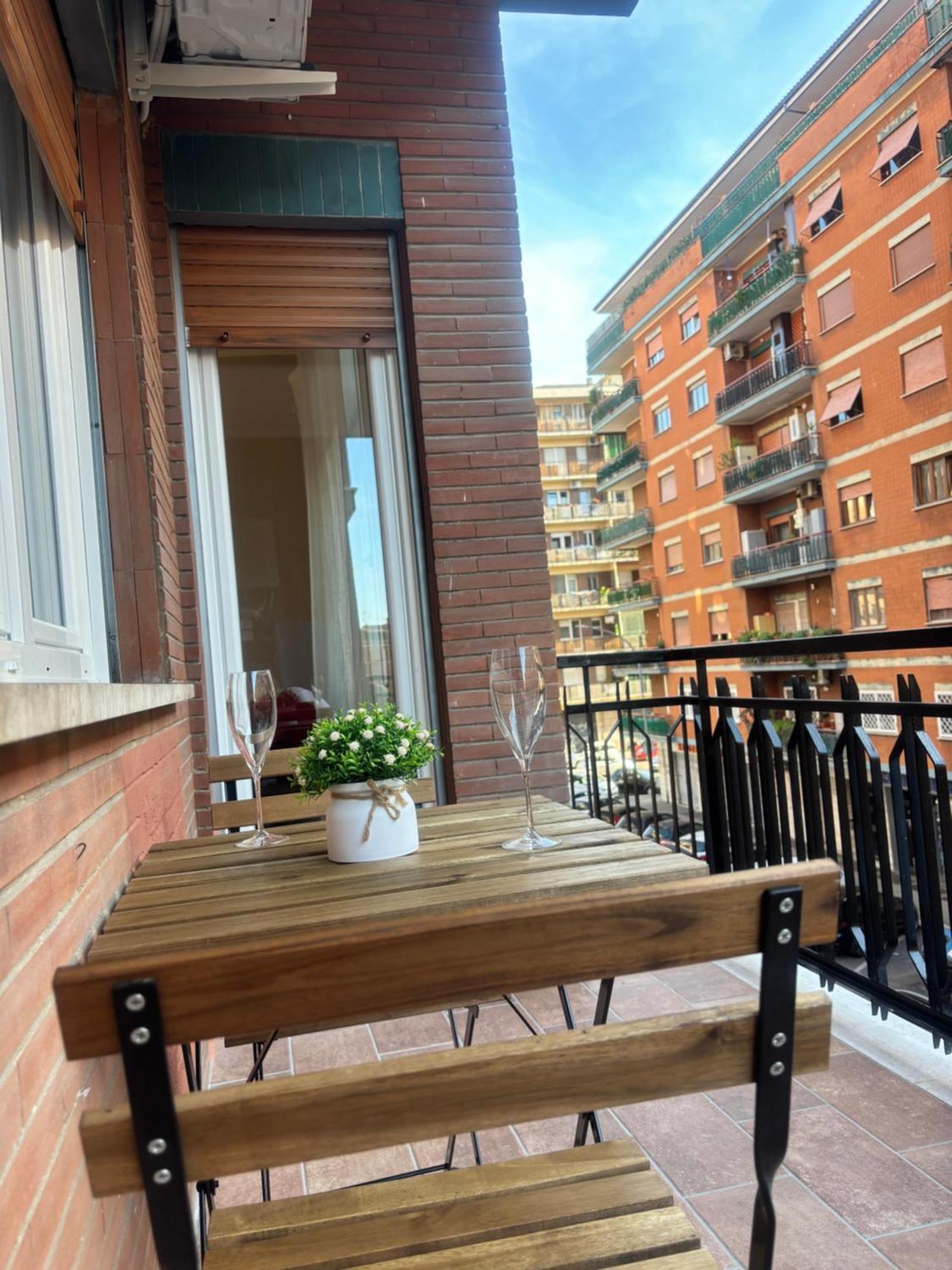 My Rhome 1 Apartment Rom